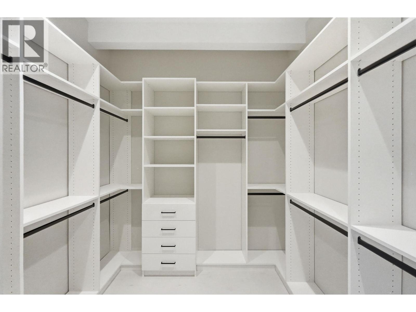 973 Loseth Drive, Kelowna