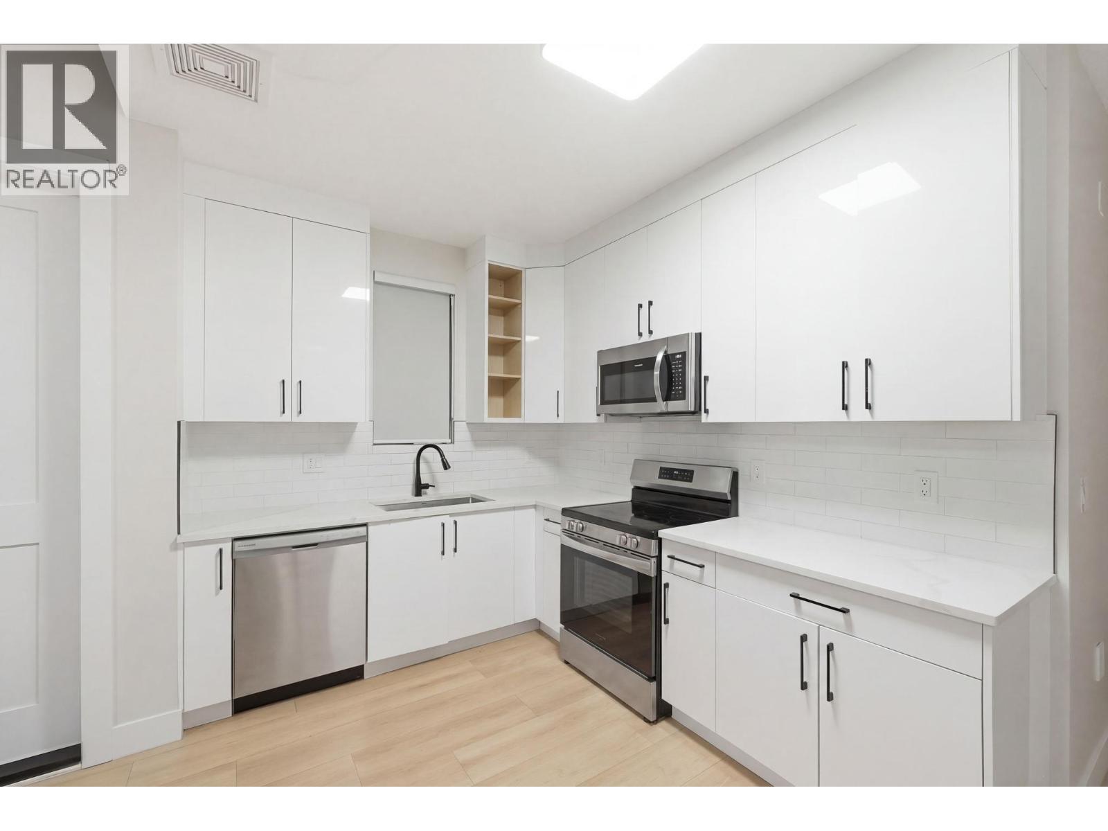 973 Loseth Drive, Kelowna