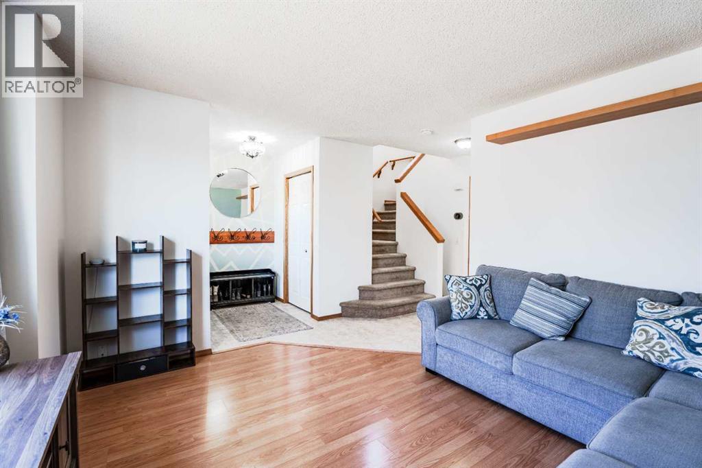 Single Family House for Sale in  Bridleridge Gardens SW Bridlewood Calgary 