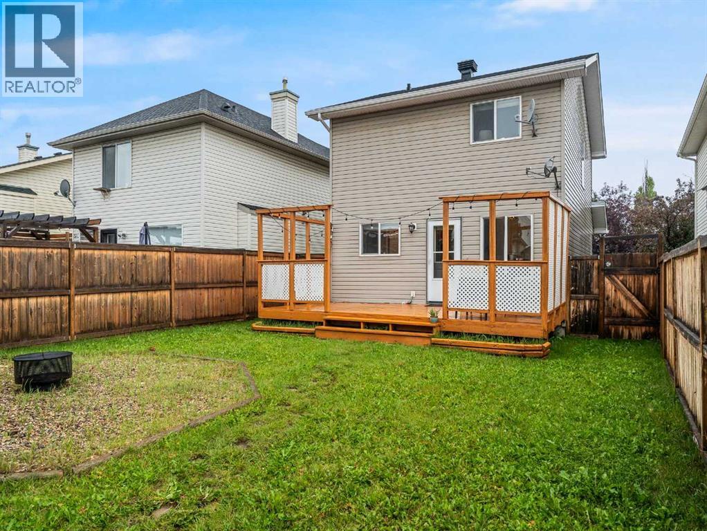 Single Family House for Sale in  Bridleridge Gardens SW Bridlewood Calgary 