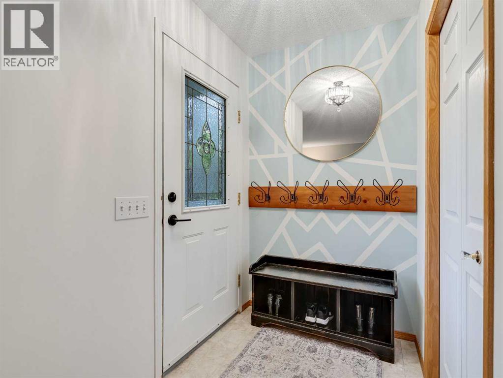 Single Family House for Sale in  Bridleridge Gardens SW Bridlewood Calgary 