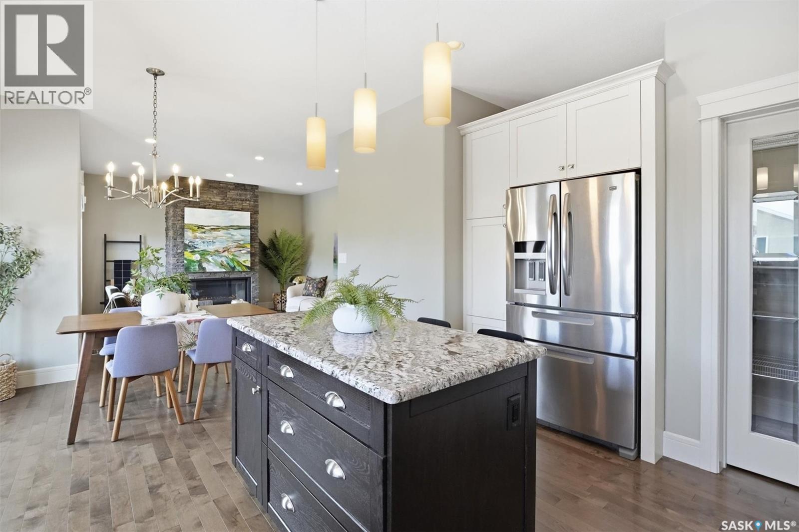 Single Family House 2 Level for Sale in  Roy CRESCENT Saskatoon 