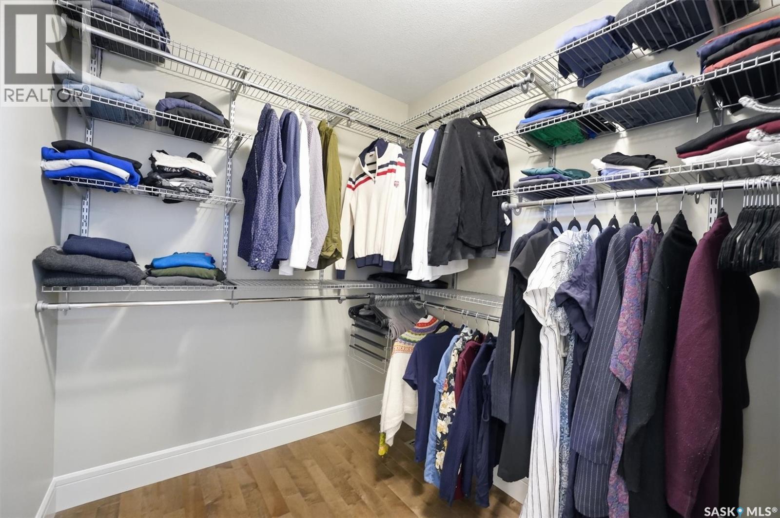 Single Family House 2 Level for Sale in  Roy CRESCENT Saskatoon 