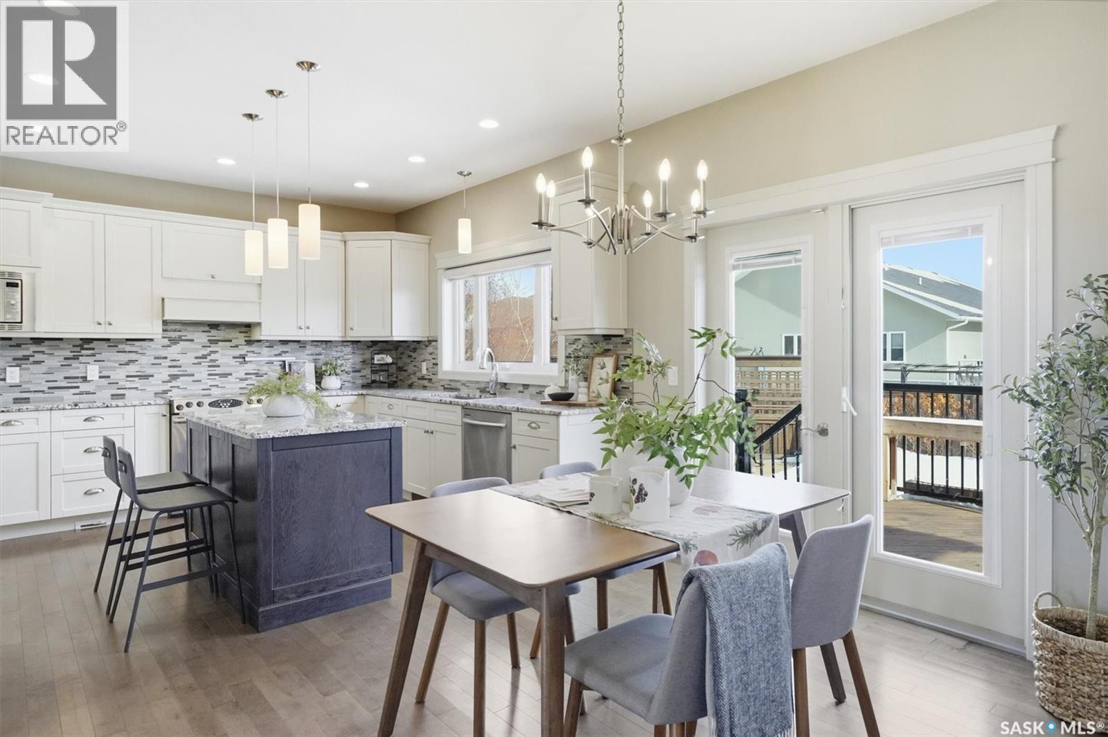 Single Family House 2 Level for Sale in  Roy CRESCENT Saskatoon 