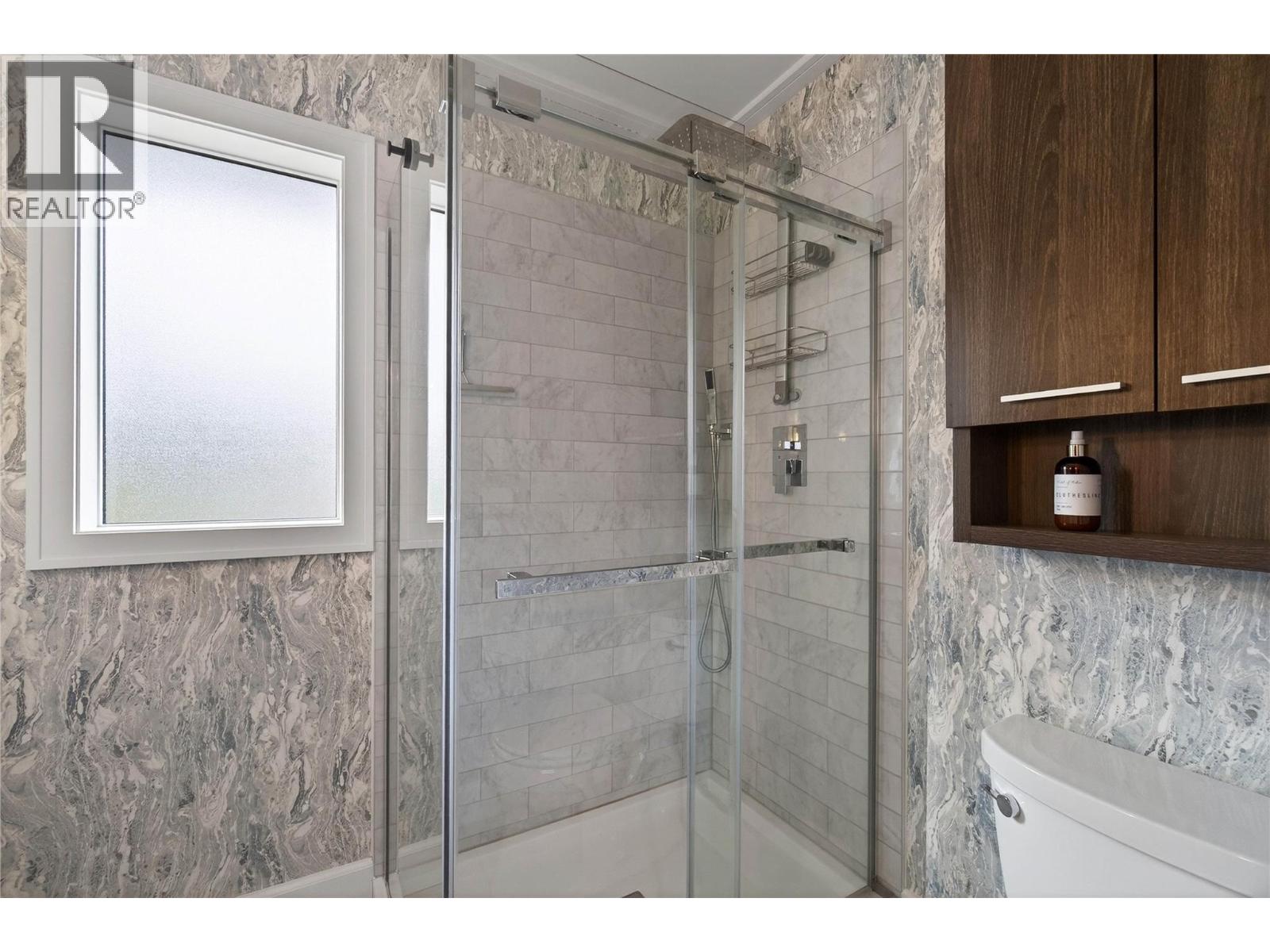 1131 49 Avenue NE, Salmon Arm