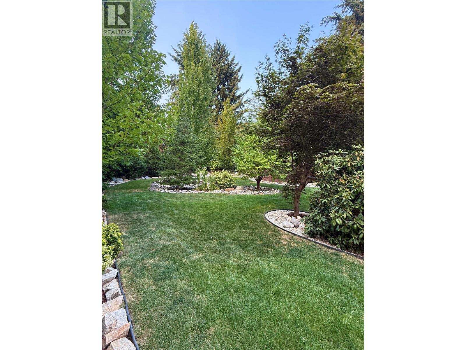 1131 49 Avenue NE, Salmon Arm