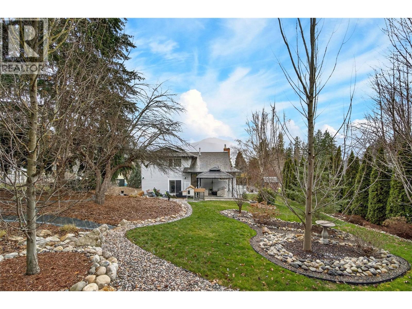 1131 49 Avenue NE, Salmon Arm