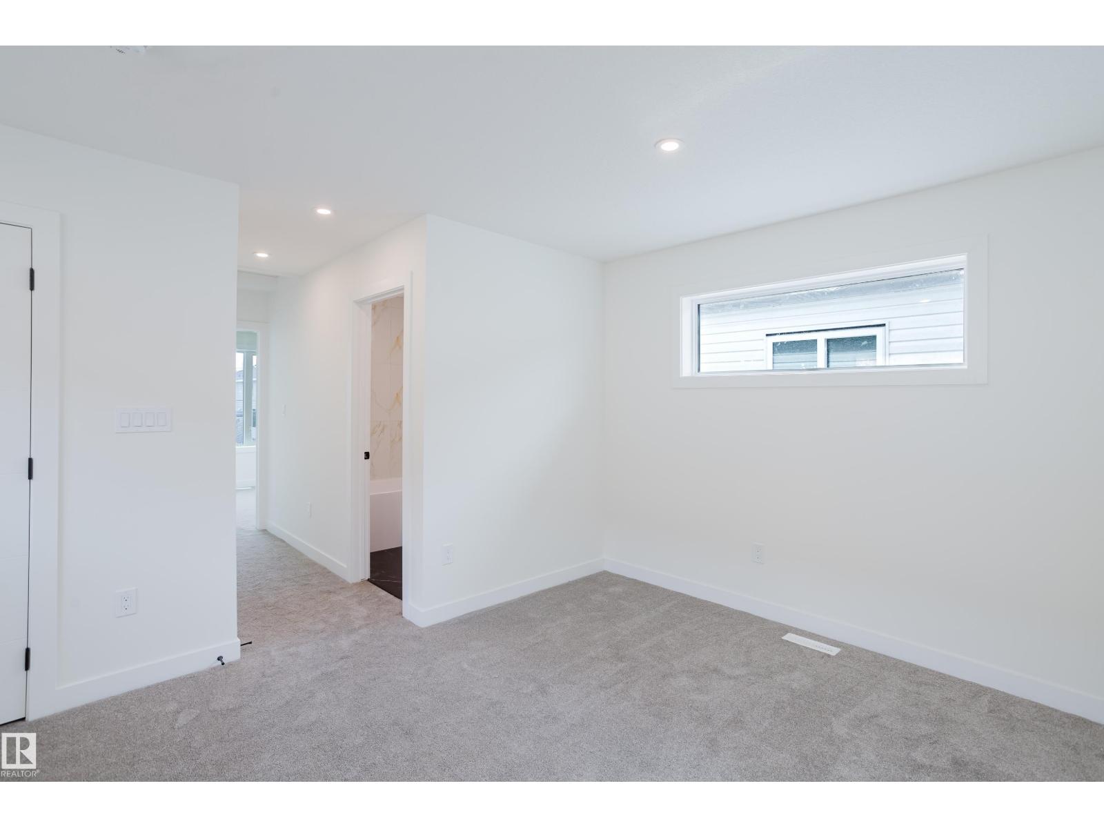 9709 157 ST NW NW - 40