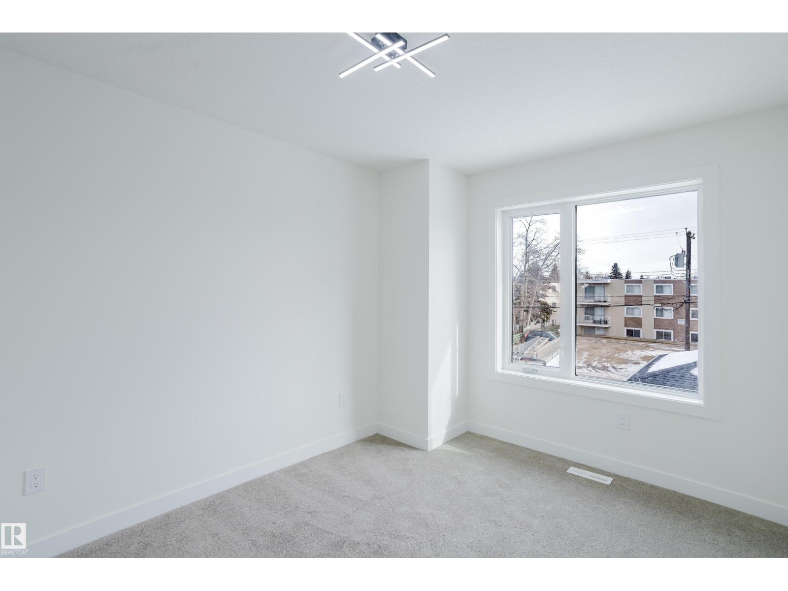 9709 157 ST NW NW - 47