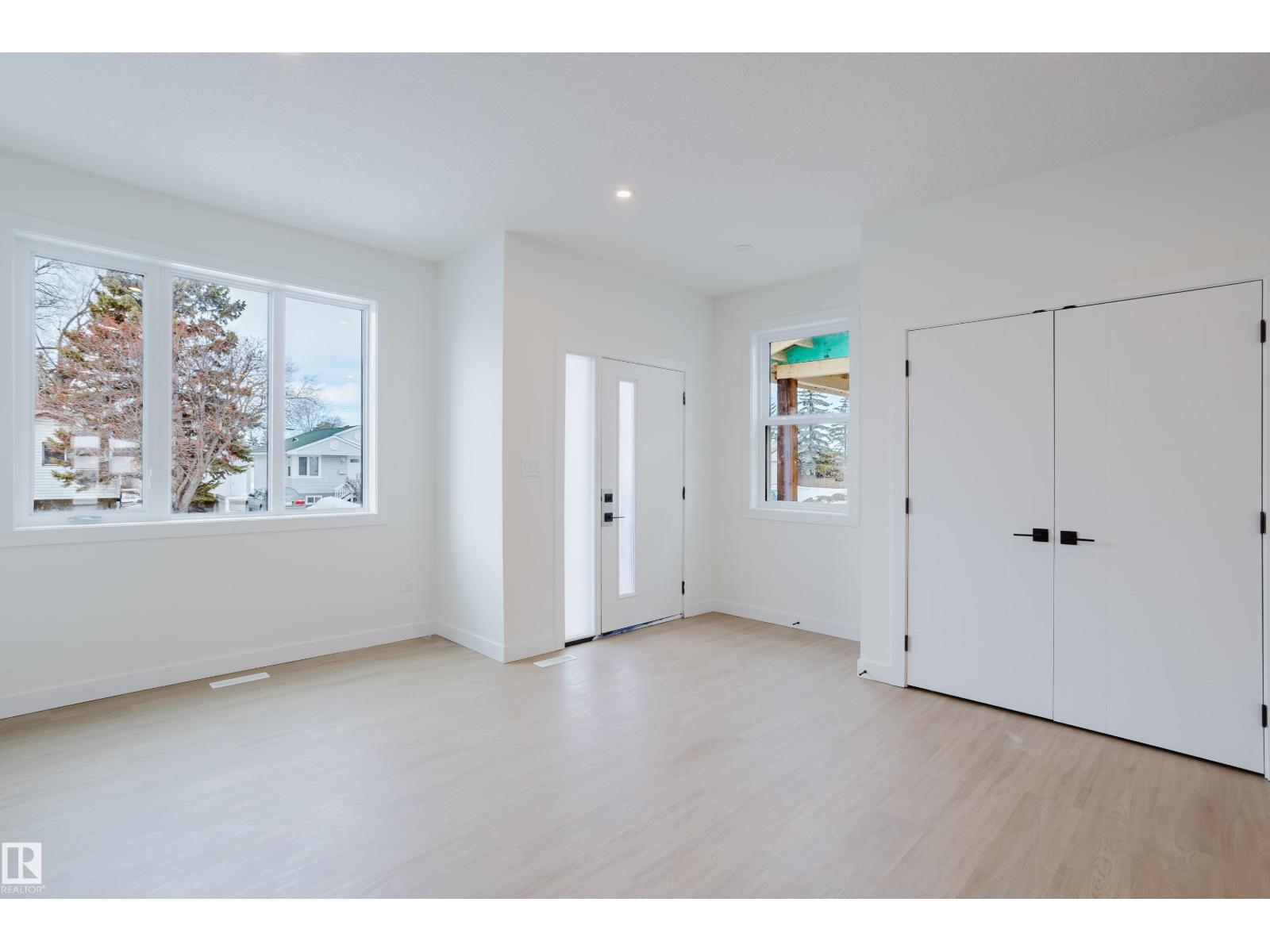 9709 157 ST NW NW - 7