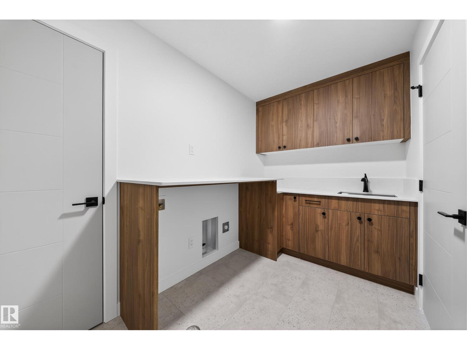 211 PATERSON LI SW - 38