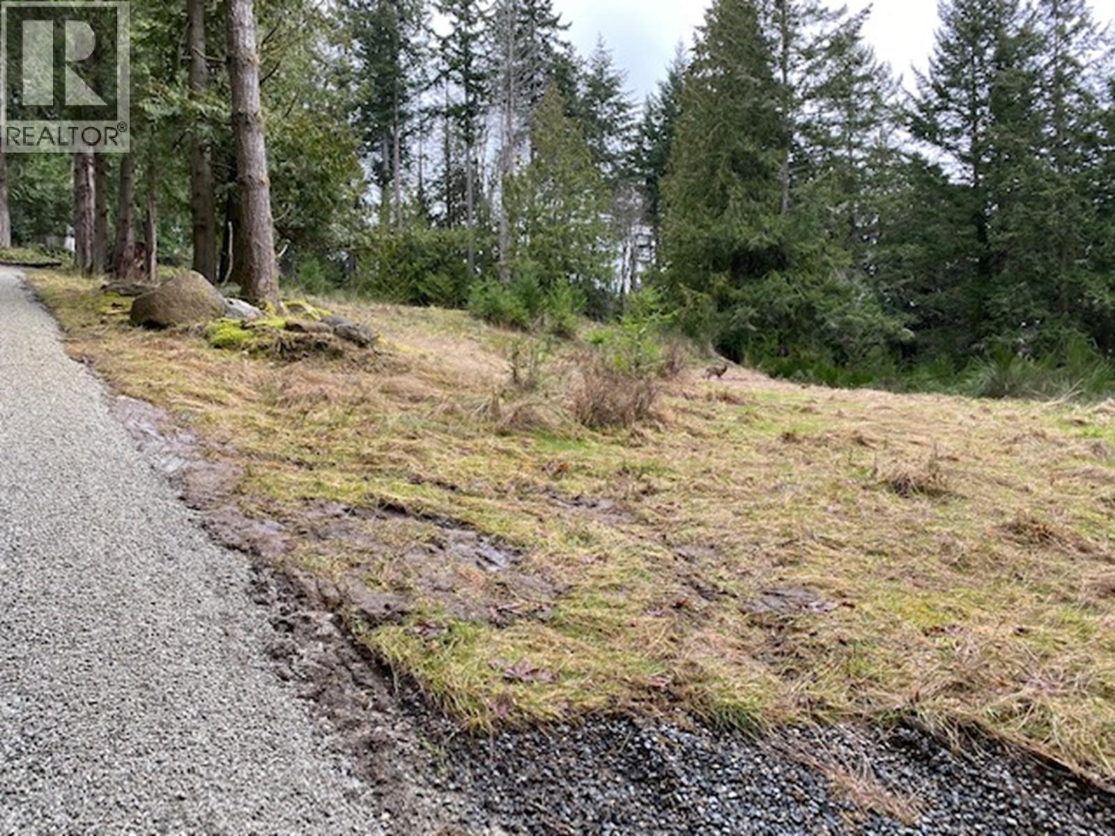 672 ISABELLA POINT Road - photo 2