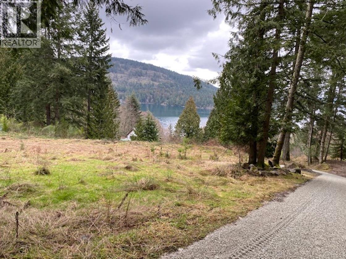 672 ISABELLA POINT ROAD, Salt Spring Island