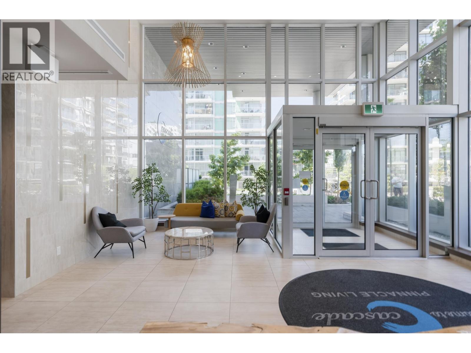 112 185 VICTORY SHIP WAY, North Vancouver