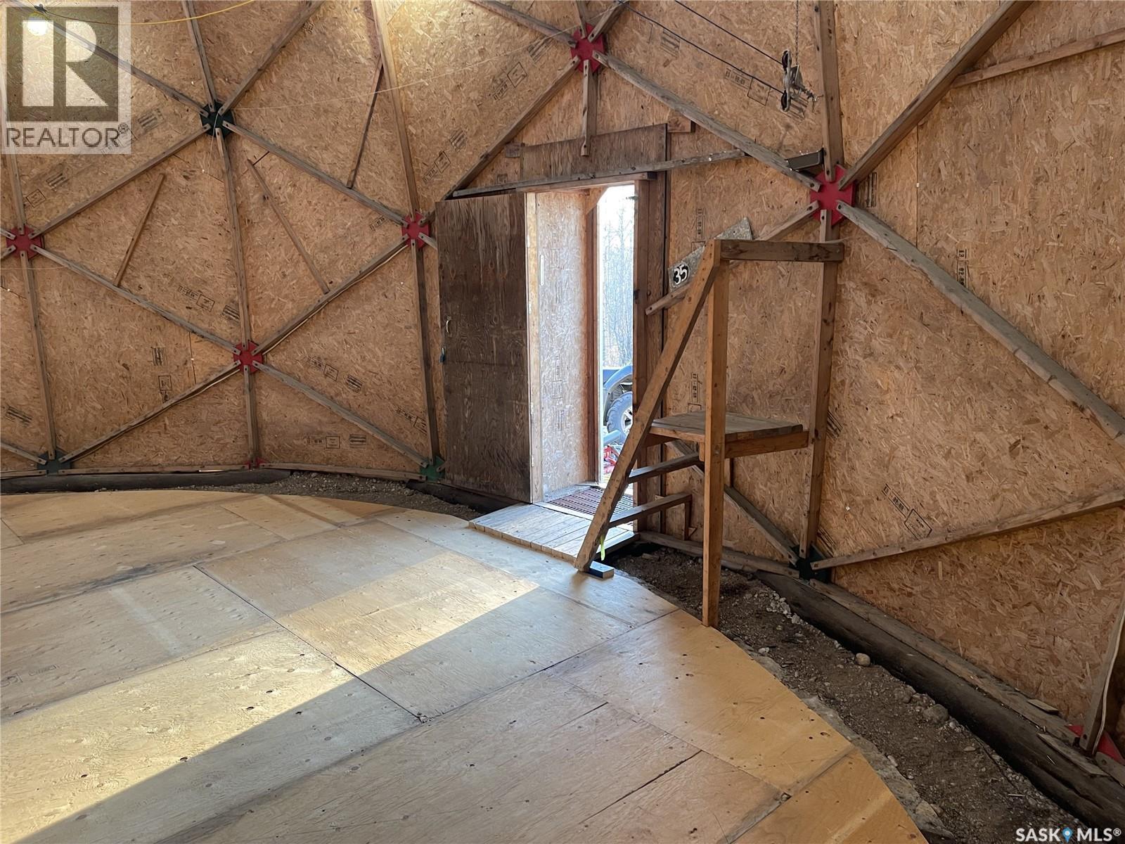 35 PORCUPINE DRIVE - 12