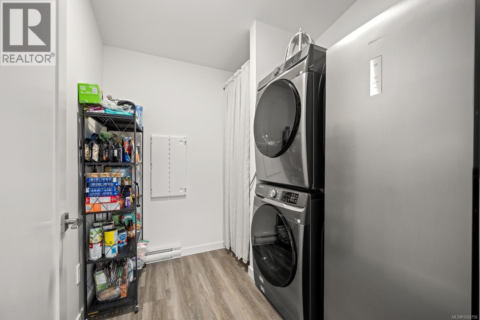 #30 3025 ROYSTON RD - 27