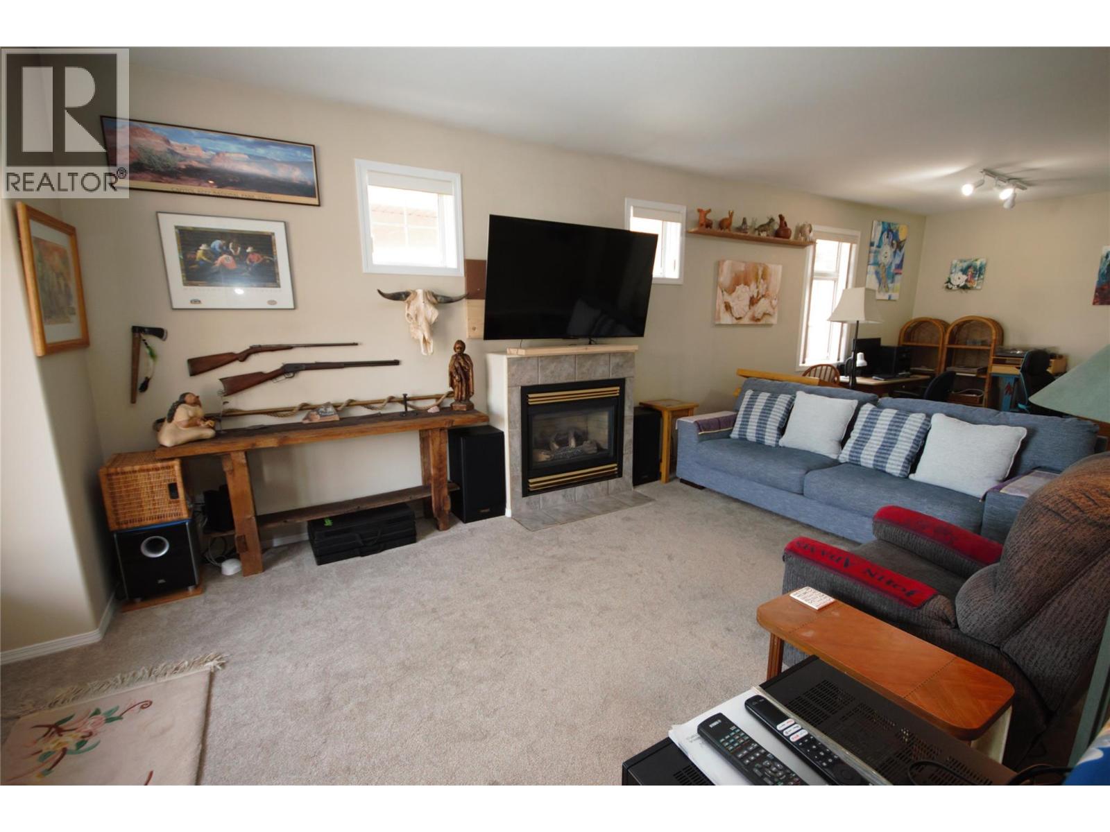 189 WILLOWS Place, Oliver