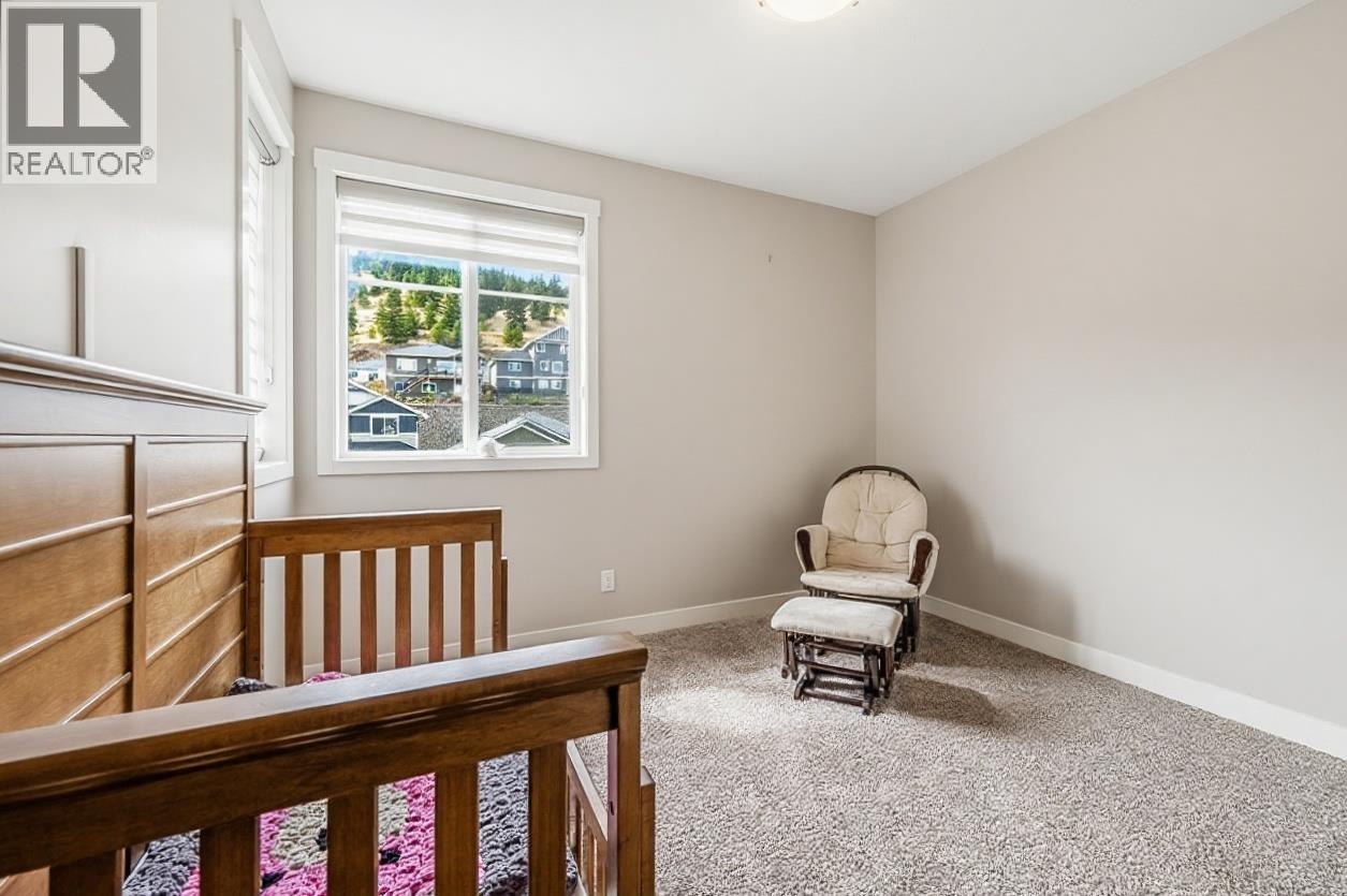 1535 EMERALD Drive - 12