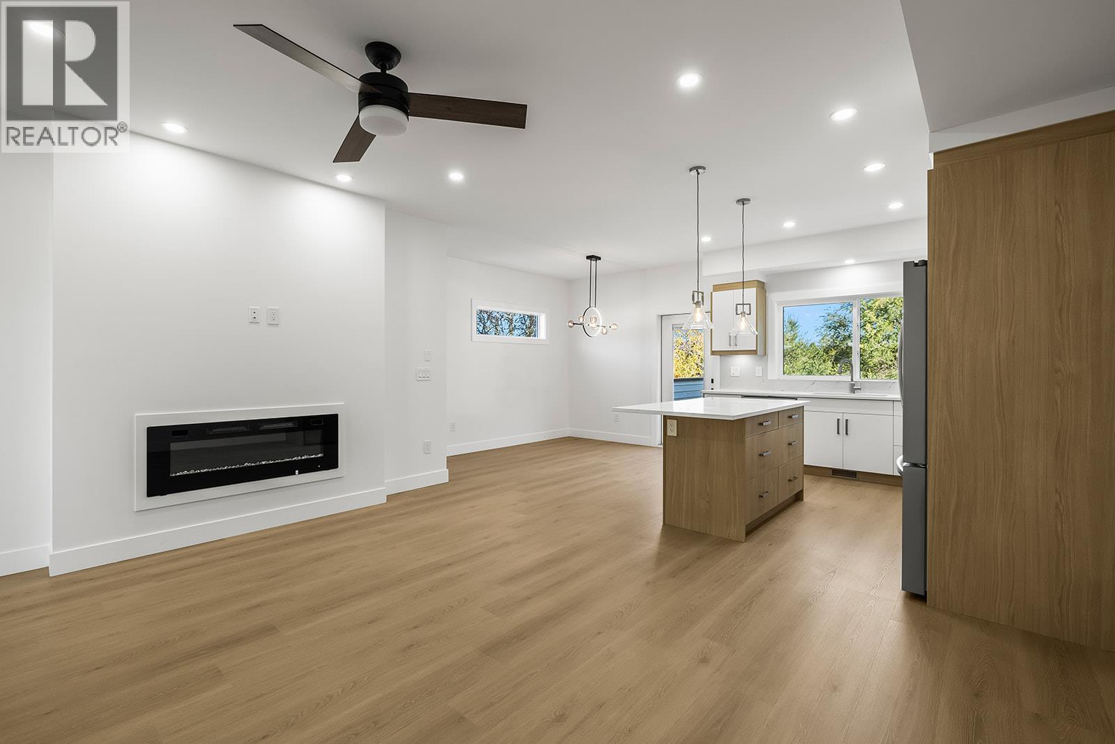 2709 Hewl Road, West Kelowna