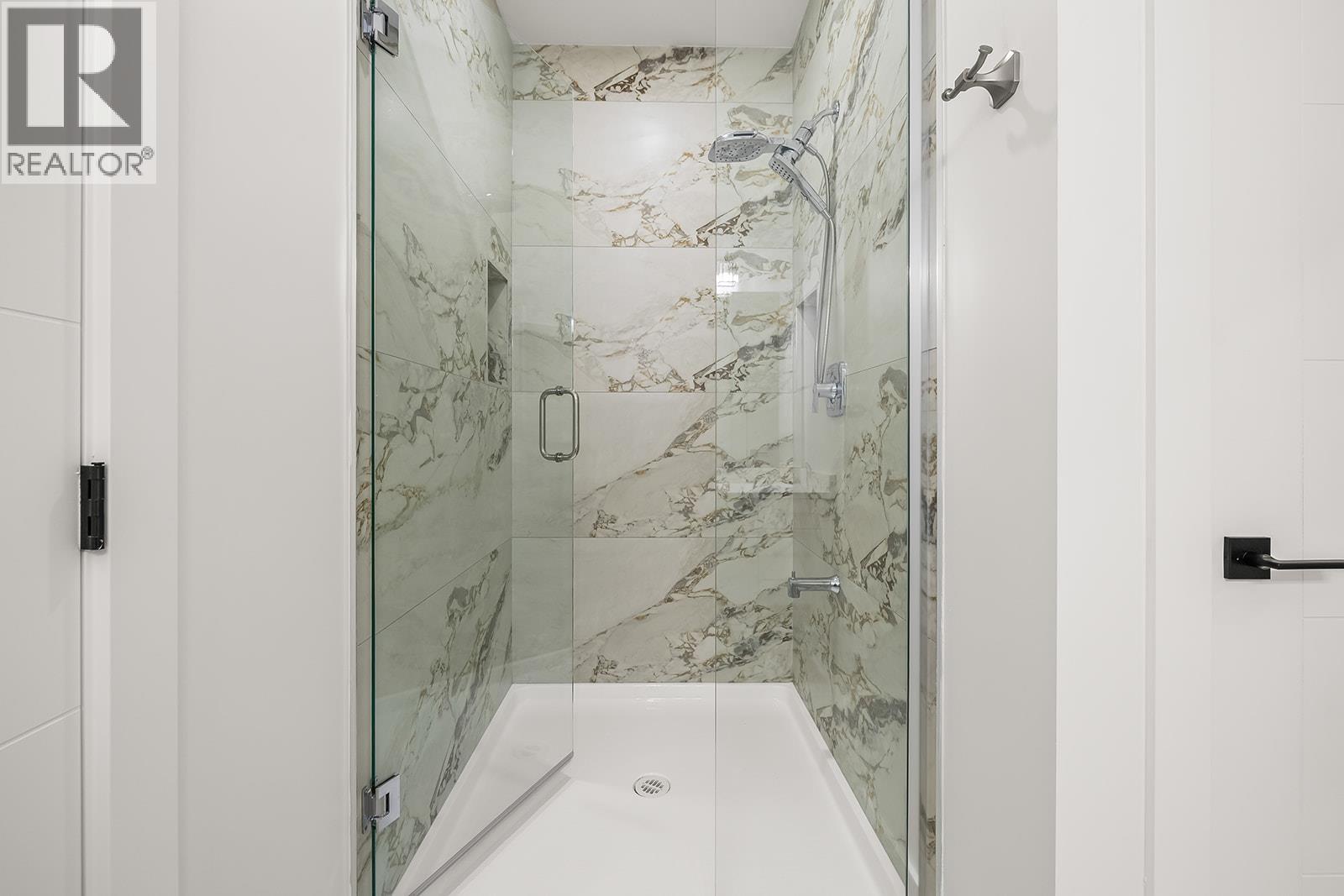 2709 Hewl Road, West Kelowna