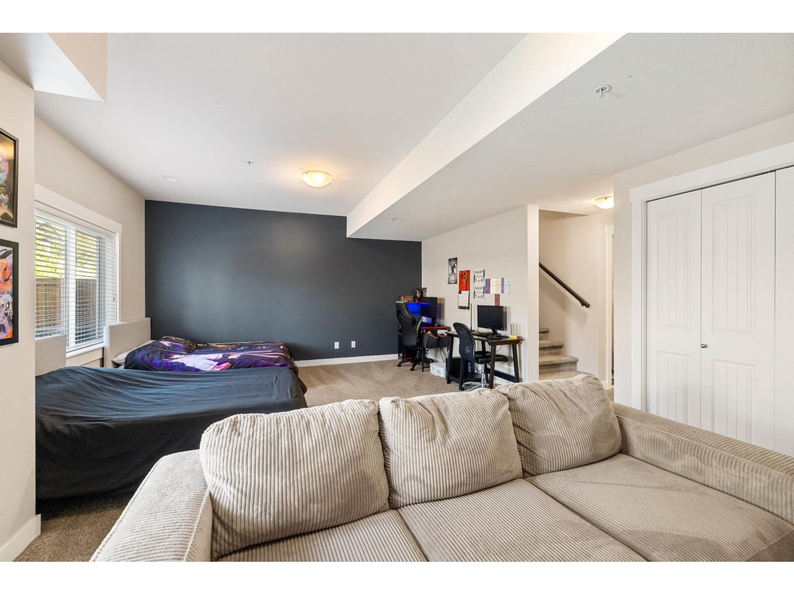 5 6491 VEDDER ROAD, Sardis South, Chilliwack