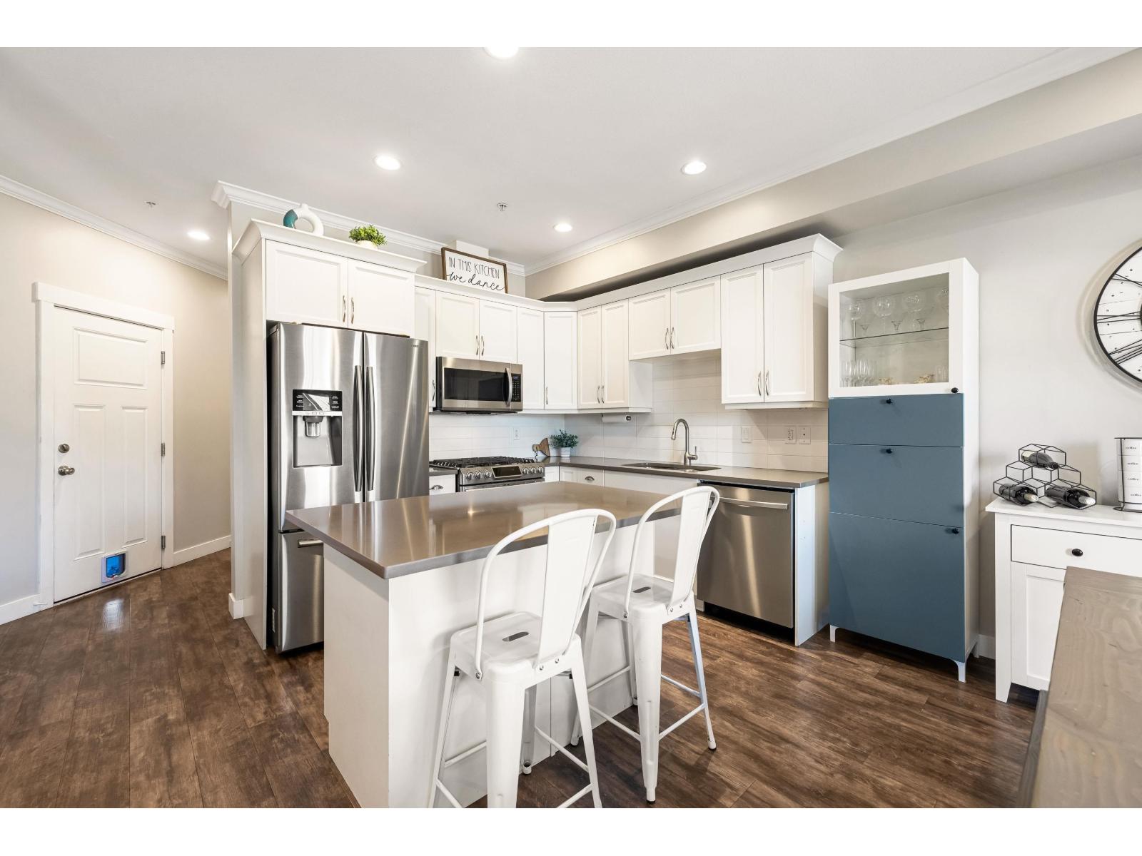 5 6491 VEDDER ROAD, Sardis South, Chilliwack