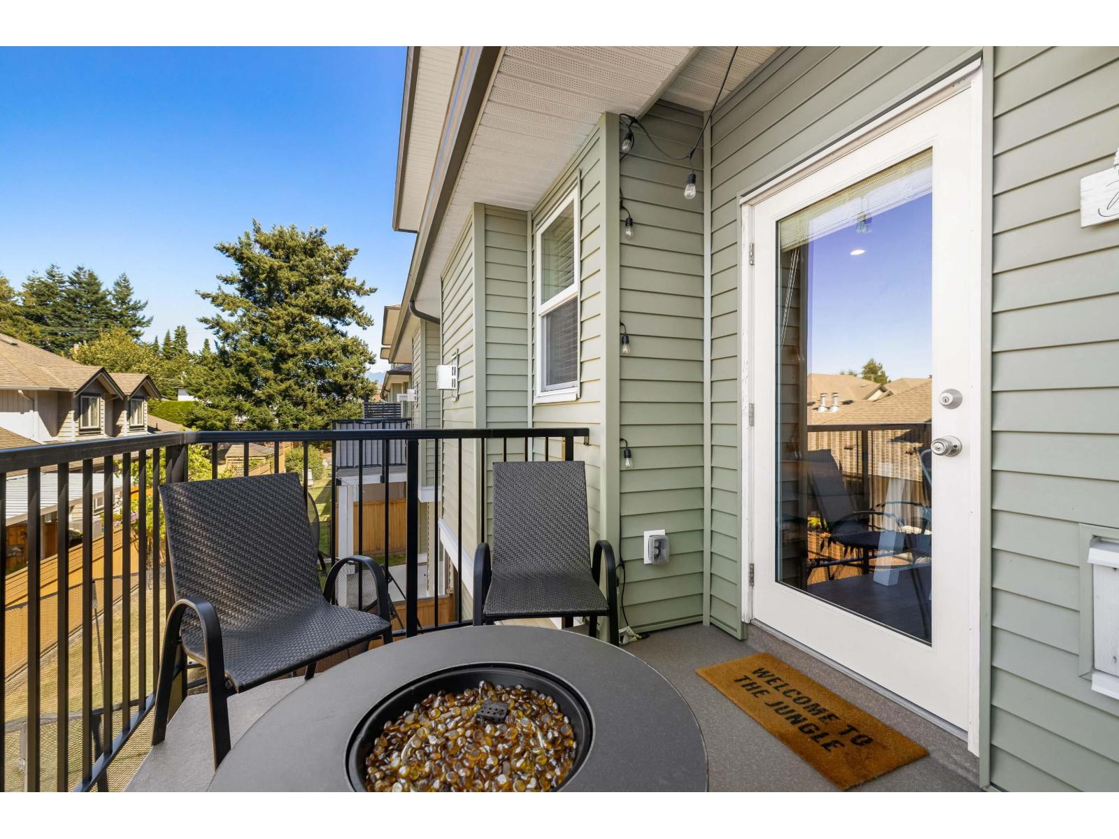 5 6491 VEDDER ROAD, Sardis South, Chilliwack