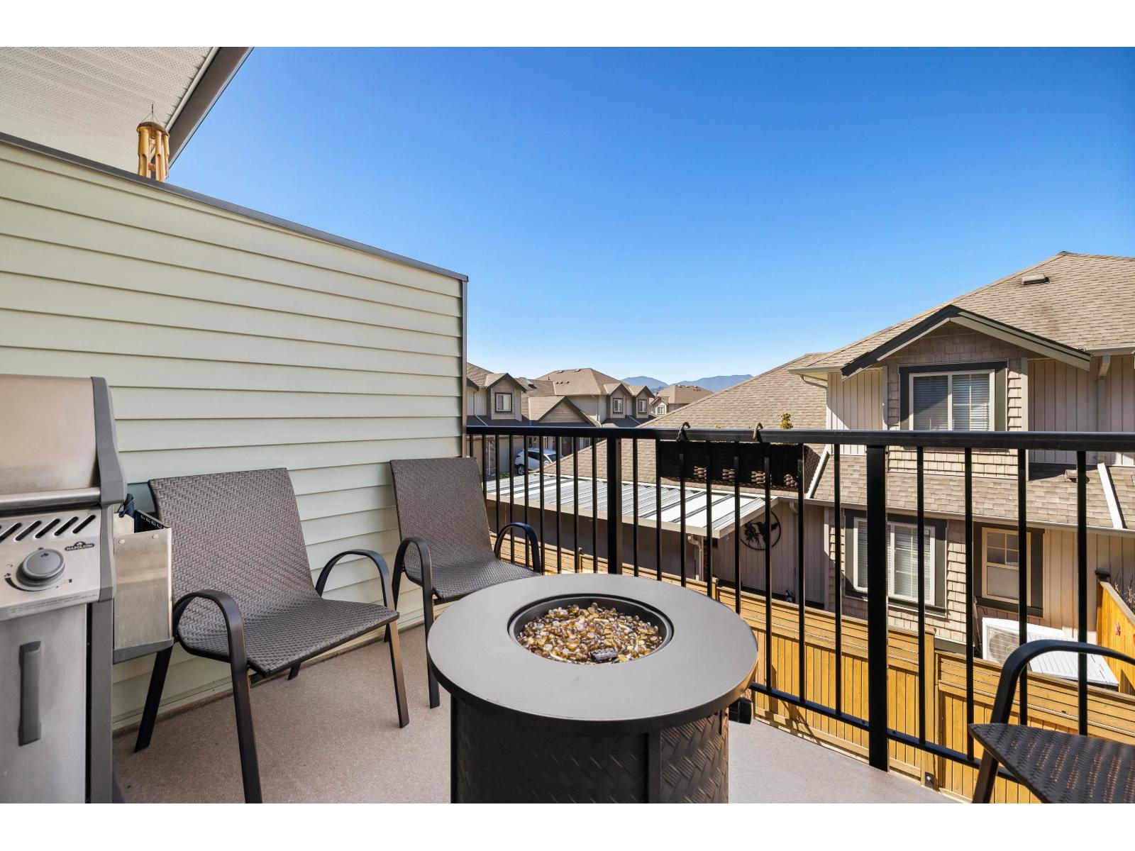 5 6491 VEDDER ROAD, Sardis South, Chilliwack