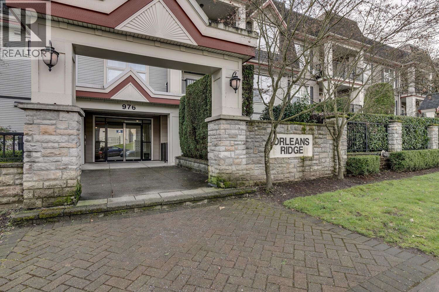 107 976 ADAIR Avenue - photo 2