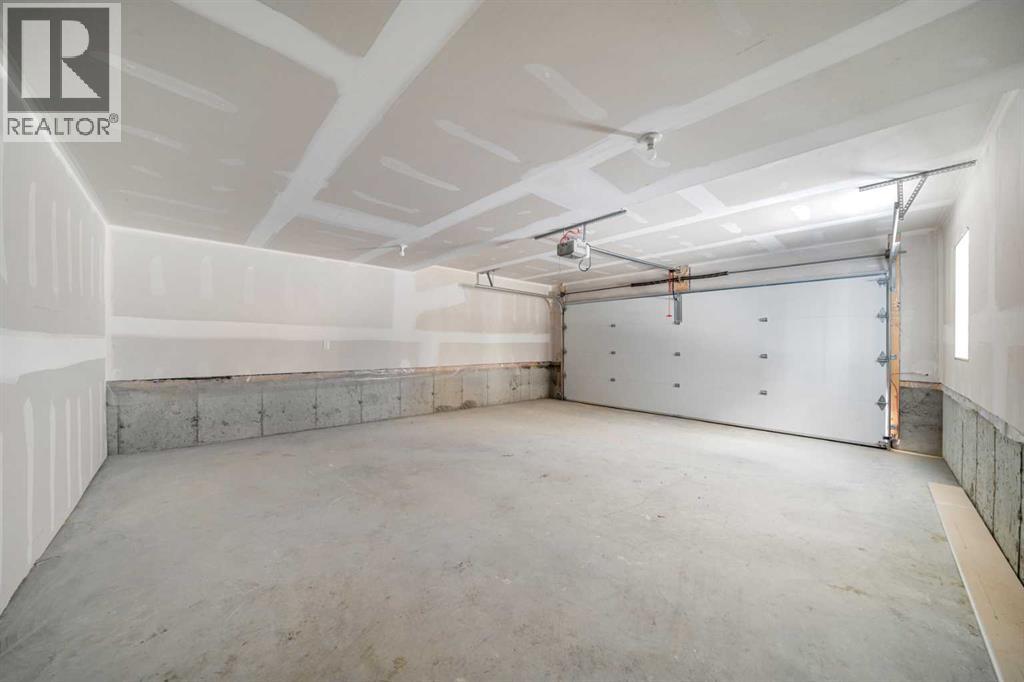 Single Family House for Sale in  Crimson Ridge Place NW Haskayne Calgary 