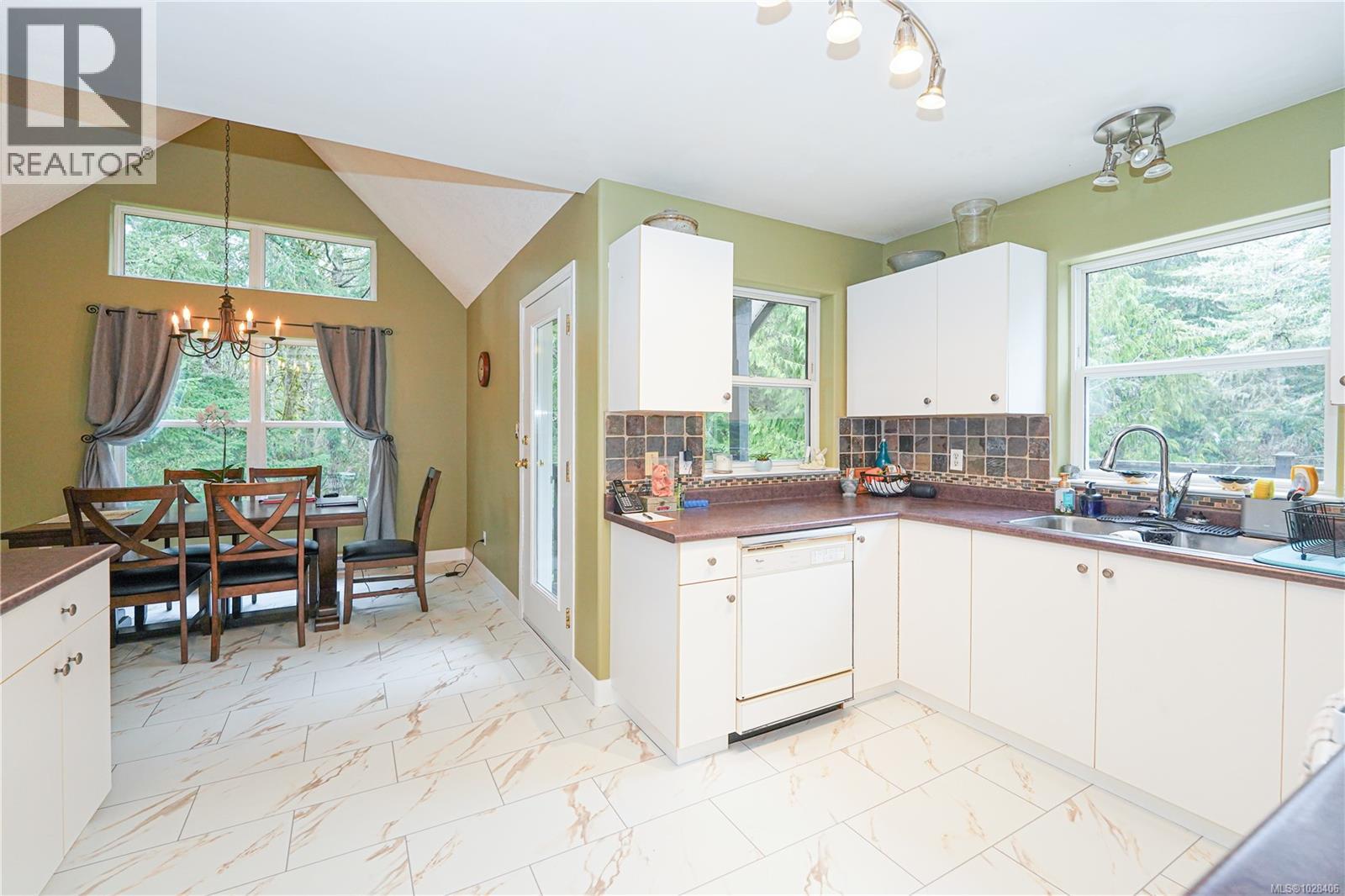 B 2346 Carpenter Rd, Sooke