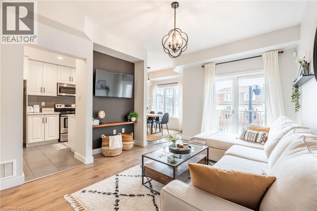 11 STOCKBRIDGE Gardens Unit# 5