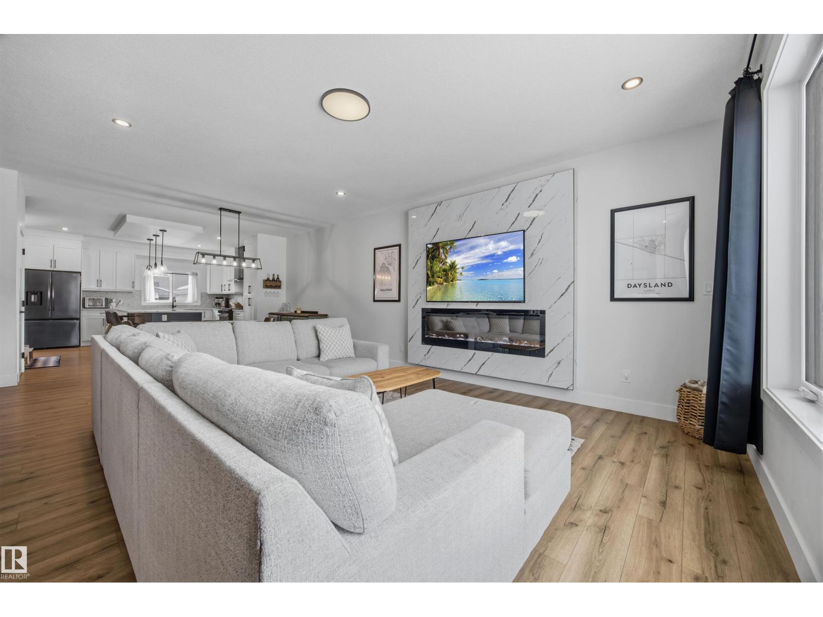 35 DORAIS WY, Fort Saskatchewan