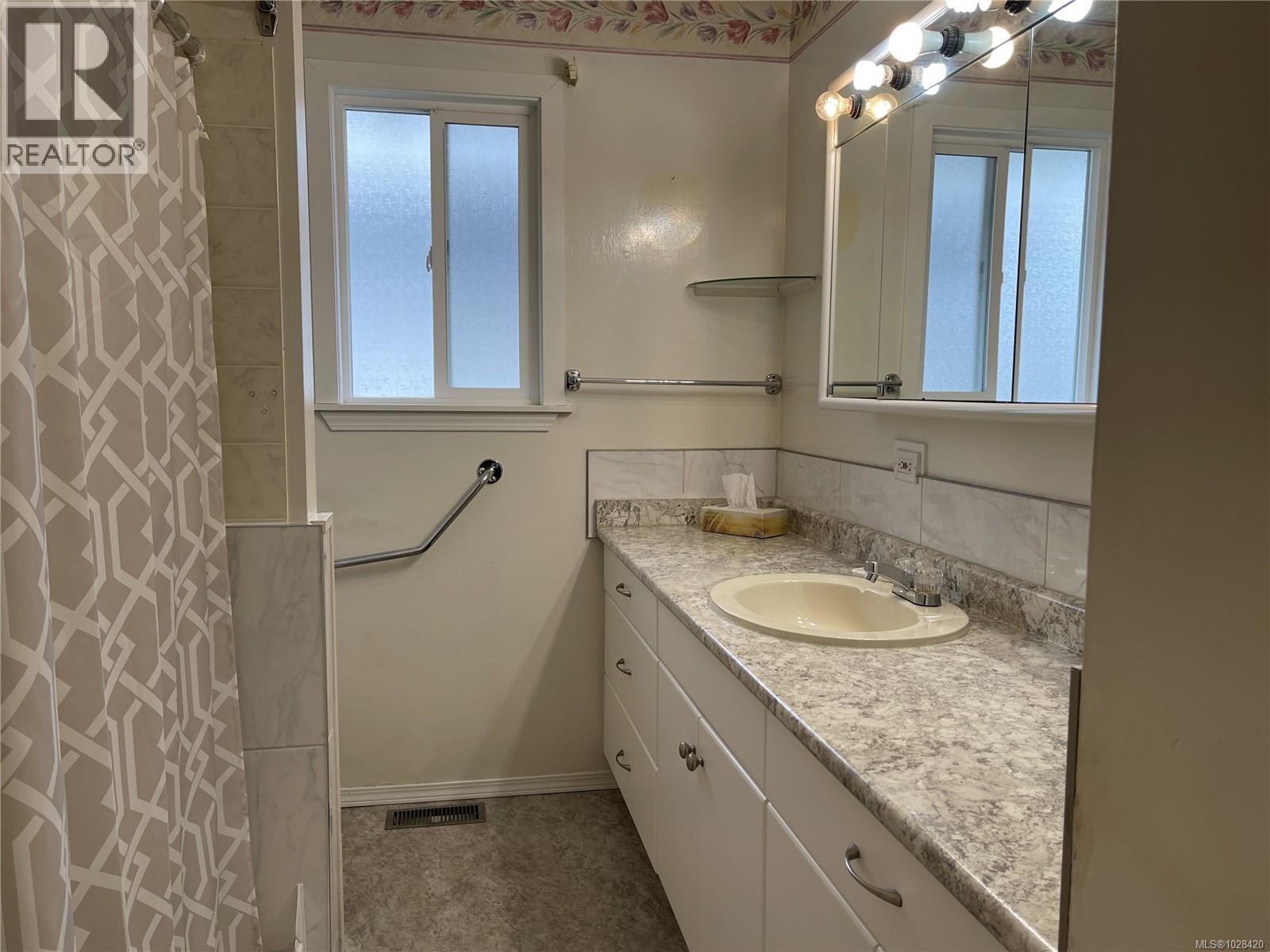 4765 Redford St, Port Alberni