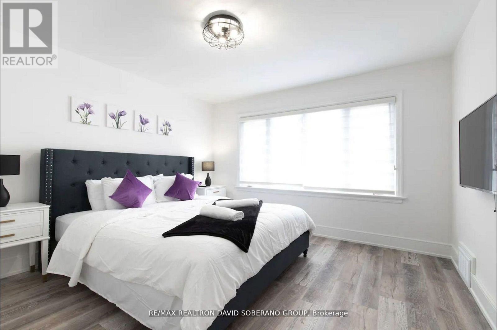 55 RAEBURN AVENUE - 12