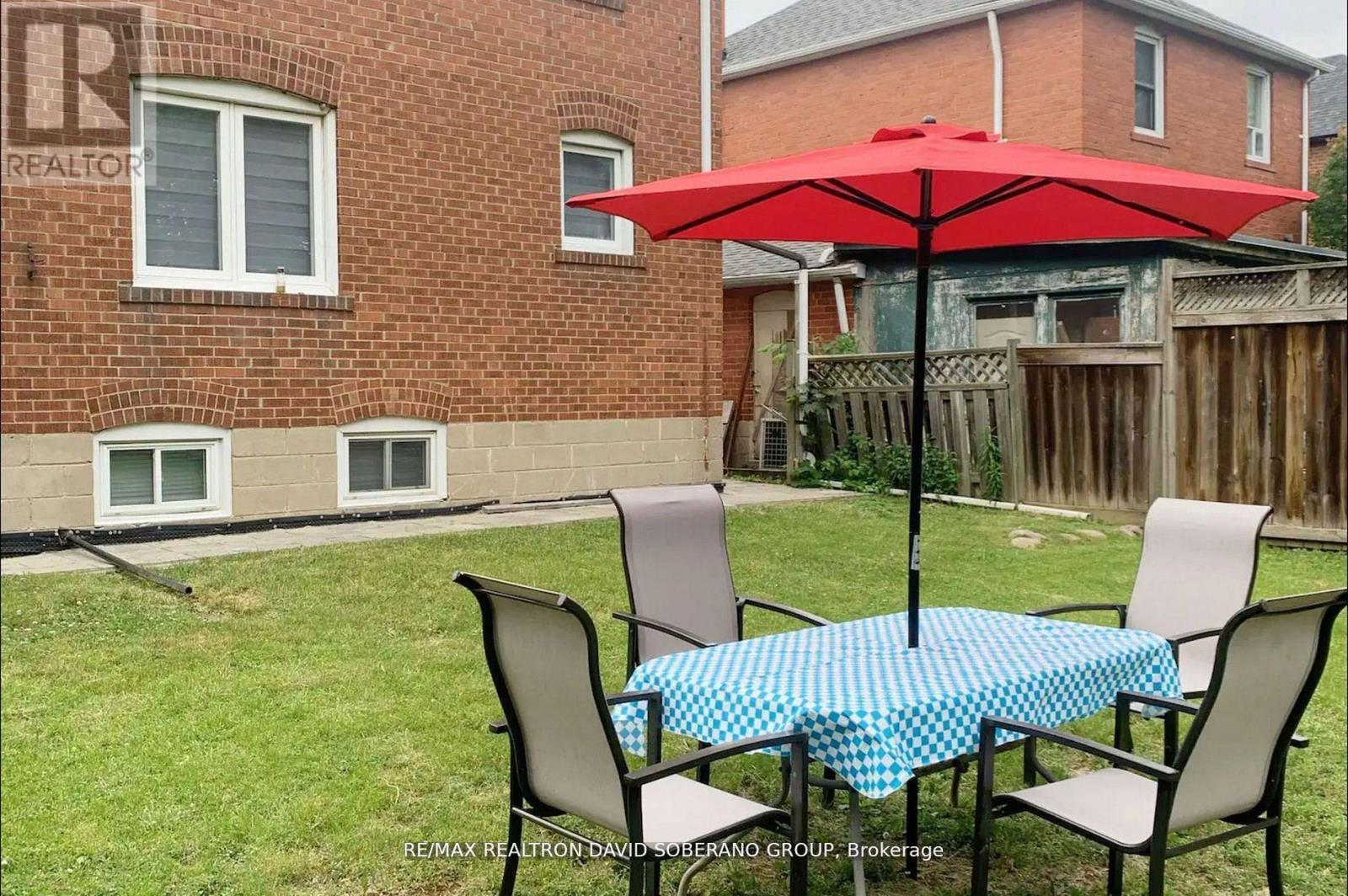 55 RAEBURN AVENUE - 25