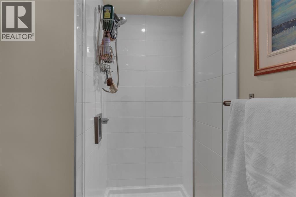 Single Family House for Sale in   A Street NW Sunnyside Calgary 