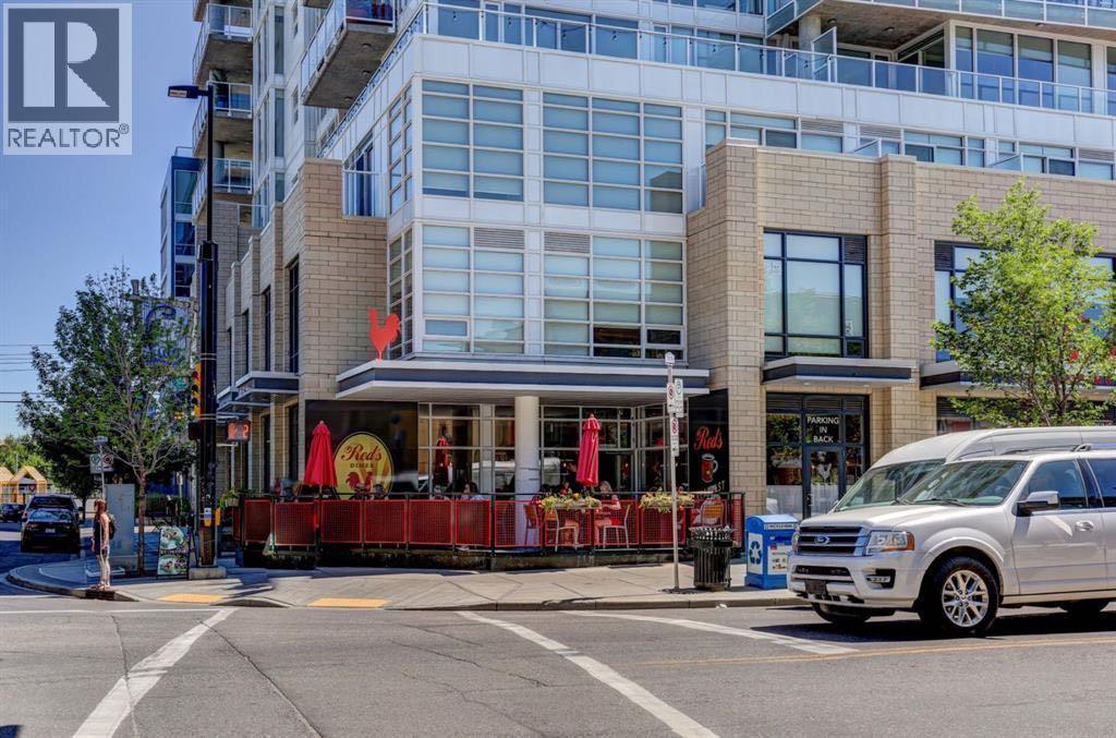 Single Family House for Sale in   A Street NW Sunnyside Calgary 