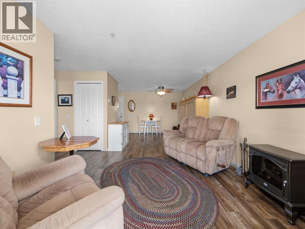 Single Family House for Sale in  Millrise Point SW Millrise Calgary 