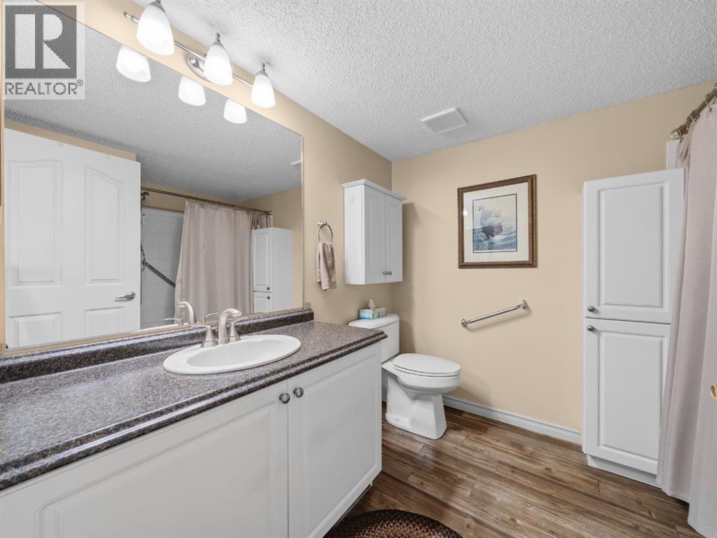 Single Family House for Sale in  Millrise Point SW Millrise Calgary 