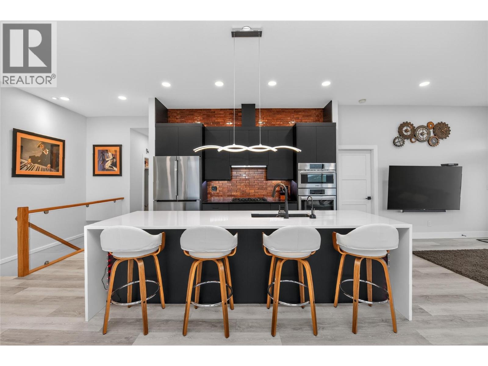 #1 496 Silversage Place - 19