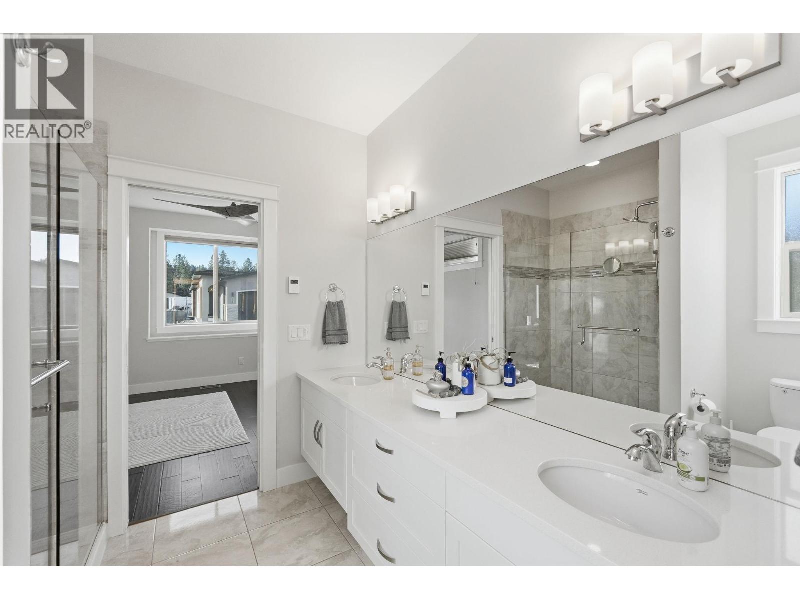 1683 Lake Vista Road, West Kelowna