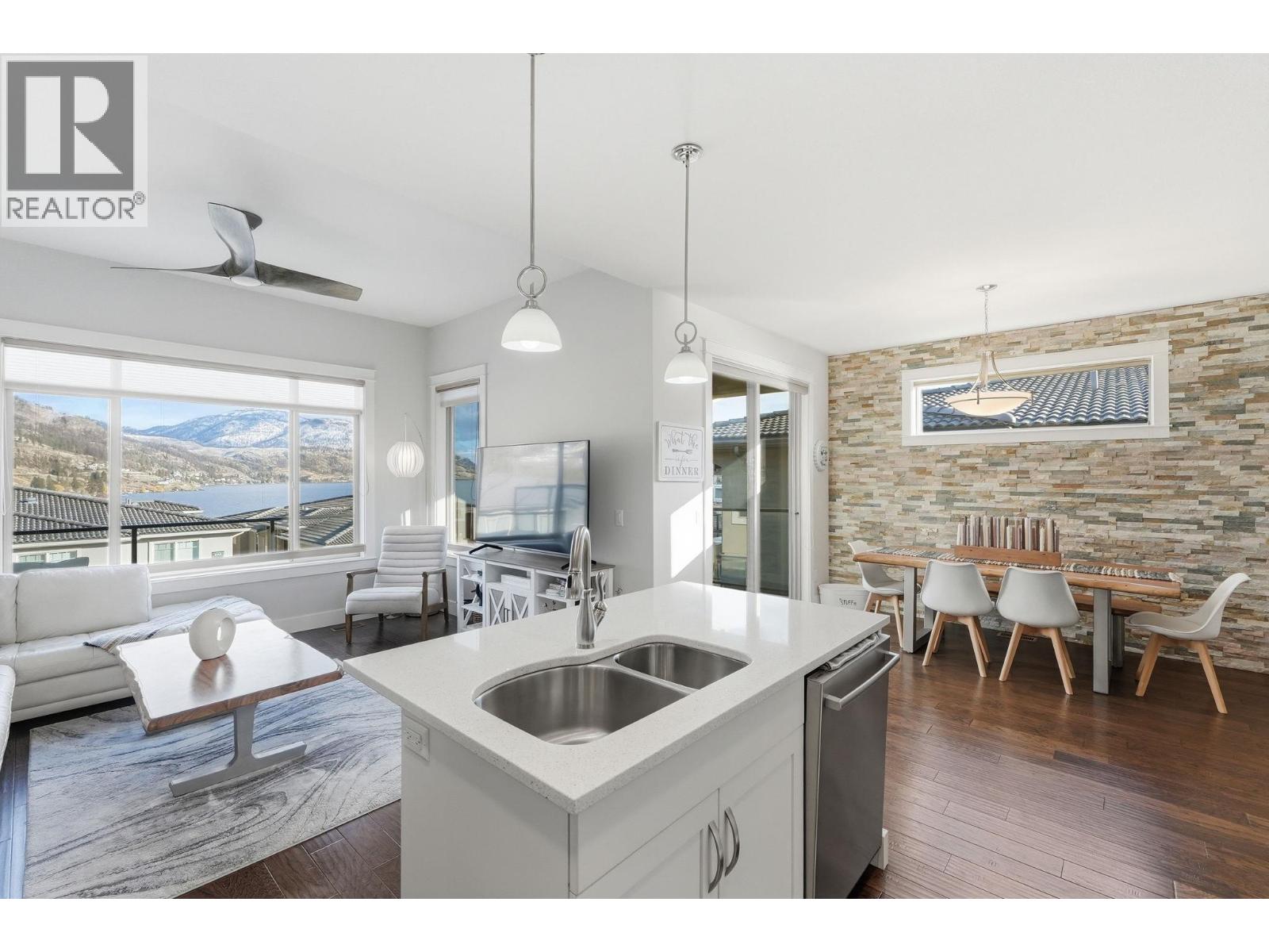1683 Lake Vista Road, West Kelowna