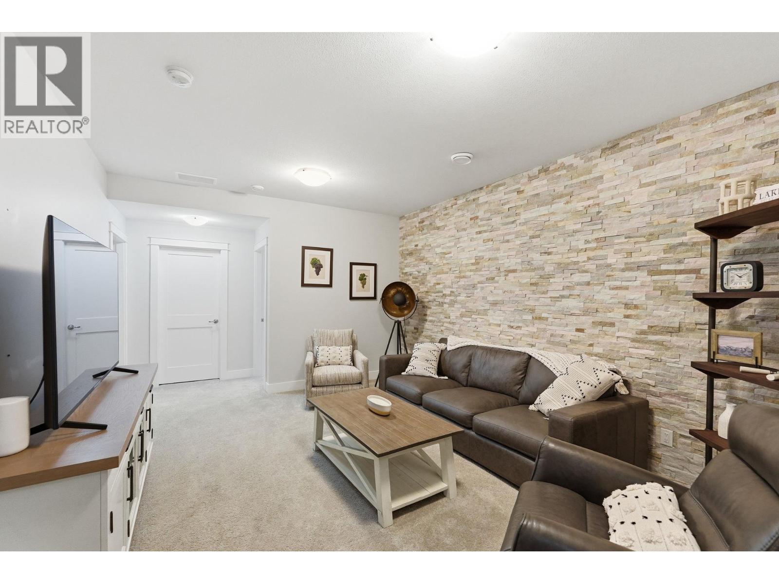 1683 Lake Vista Road, West Kelowna