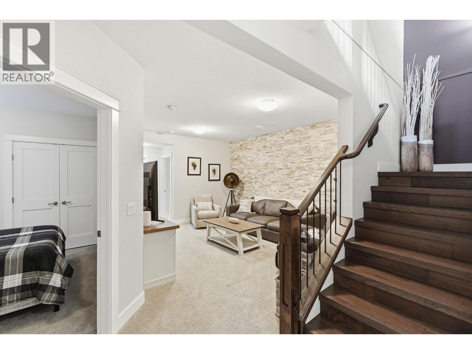 1683 Lake Vista Road, West Kelowna