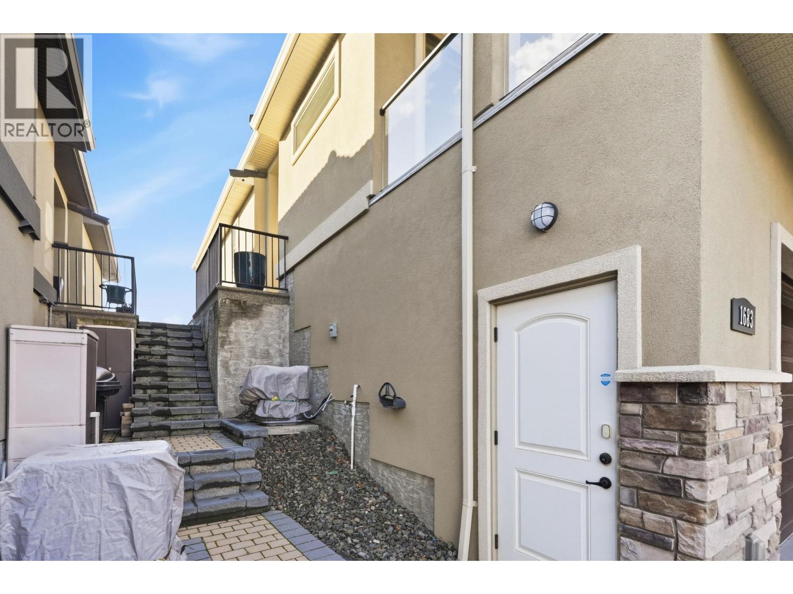 1683 Lake Vista Road, West Kelowna