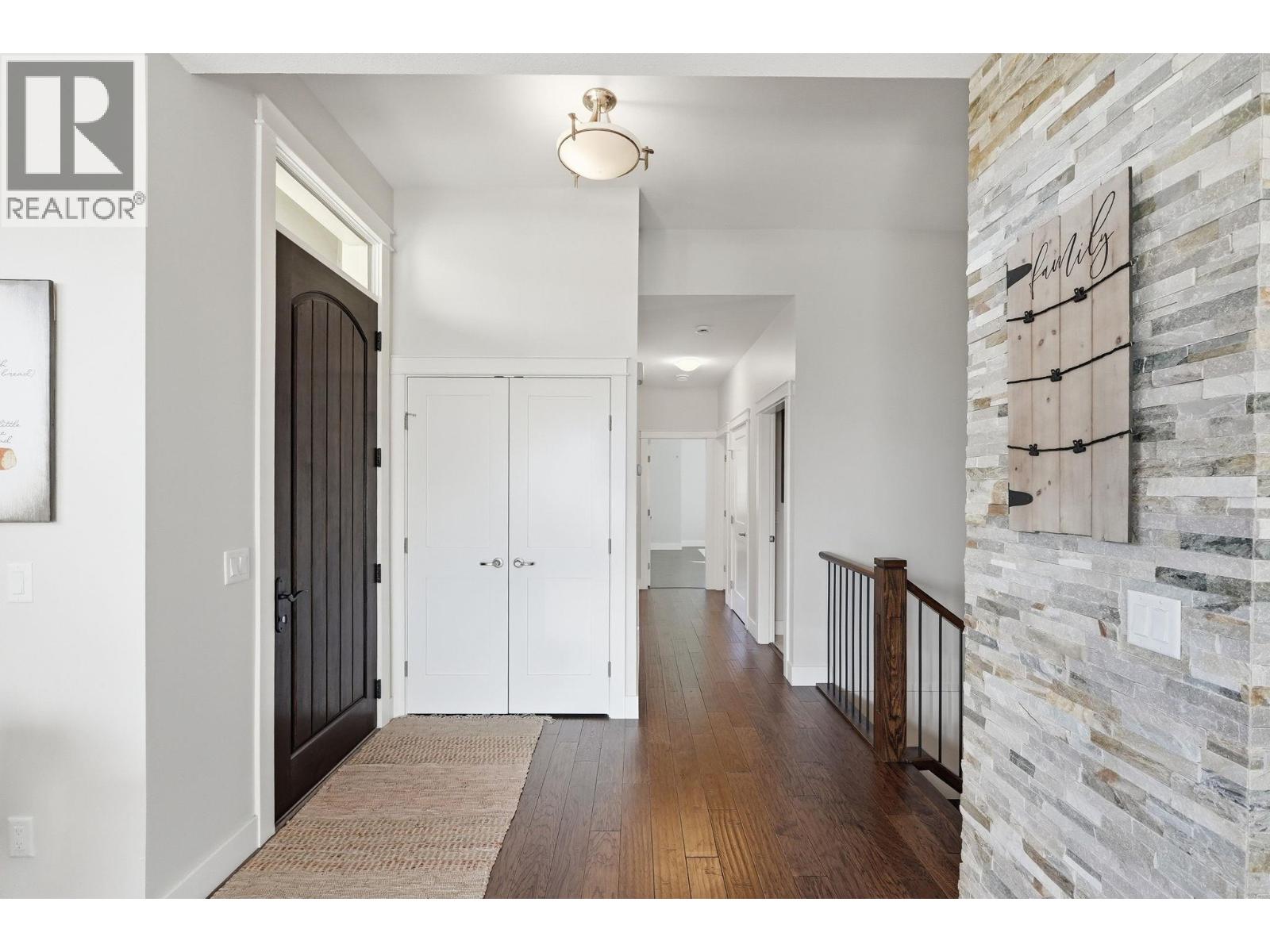 1683 Lake Vista Road - 17