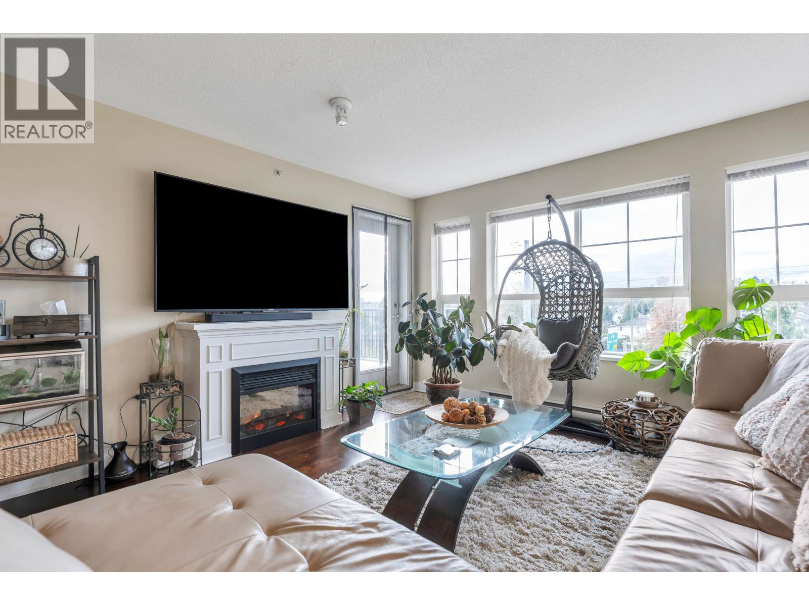 414 19677 MEADOW GARDENS WAY, Pitt Meadows