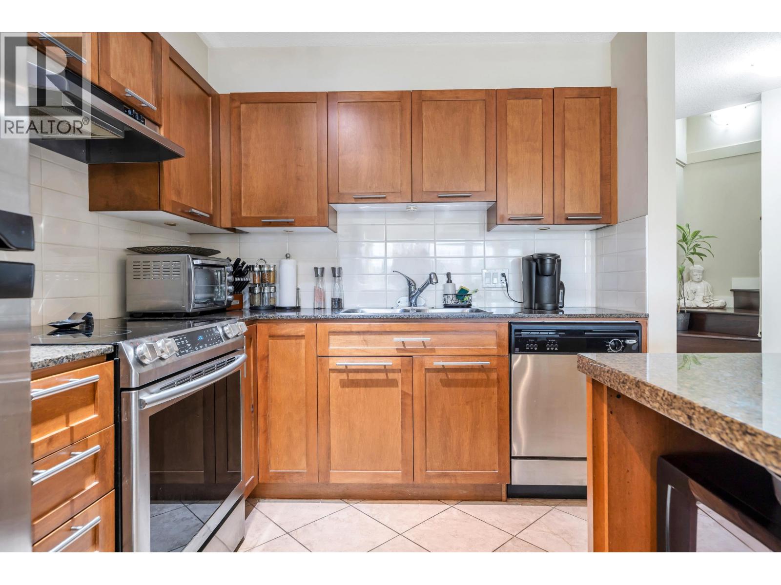 414 19677 MEADOW GARDENS WAY, Pitt Meadows