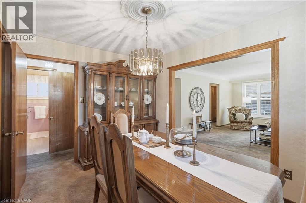 256 WHITNEY Avenue - 12